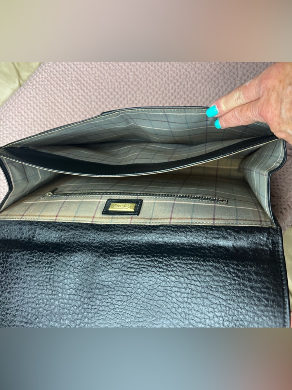 VINTAGE EXCUTIVE BURBERRYS BLACK LEATHER DOCUMENT/COMPUTER BAG - Picture 10 of 17